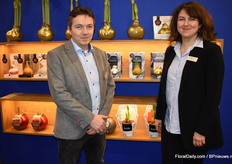 Kees van der Meij and Julia Morozova from Kebol presenting the Touch of Waxline which isa now available in cardboard packaging.